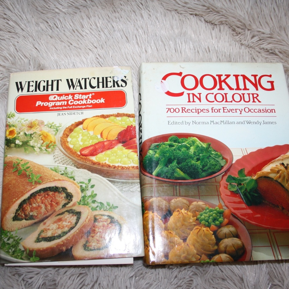 Lot of two vintage cook books 1976-1984 (B.e.)